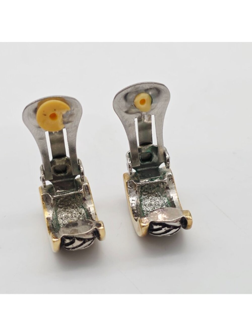 Two-Tone Silver & Gold Textured Clip-On Earrings Braided Design Vintage Jewelry - Picture 6 of 7